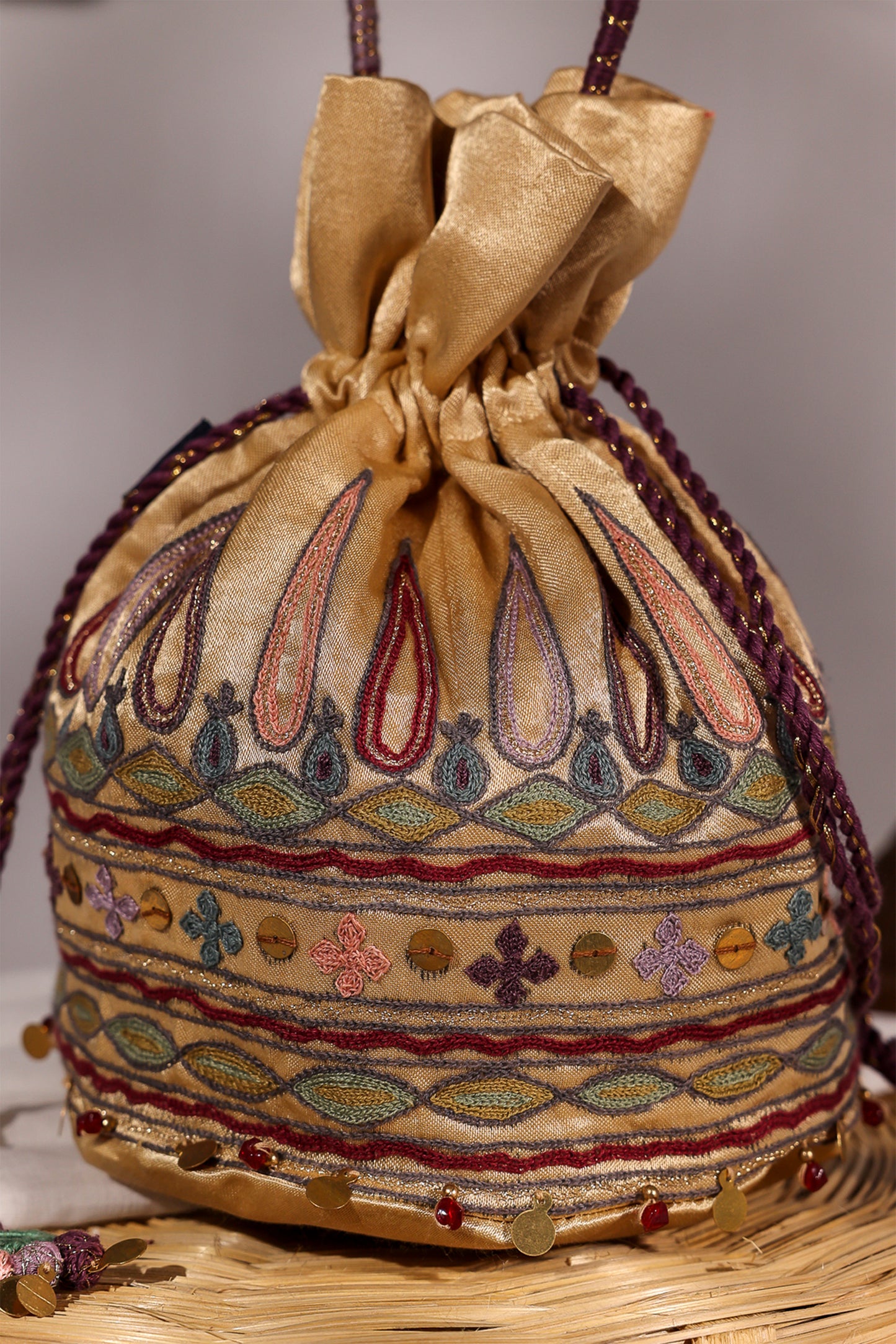 Ivory Kutchi Festiv Potli Bag