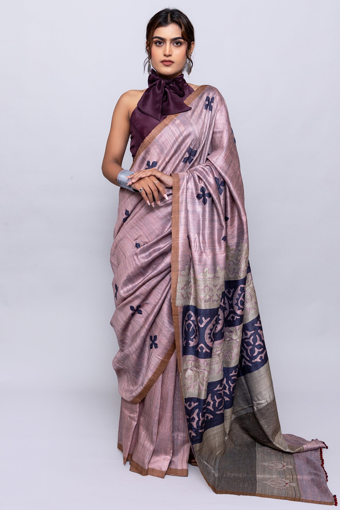 Handcrafted Lavender Tussar Silk Saree – Artisanal Appliqué Elegance