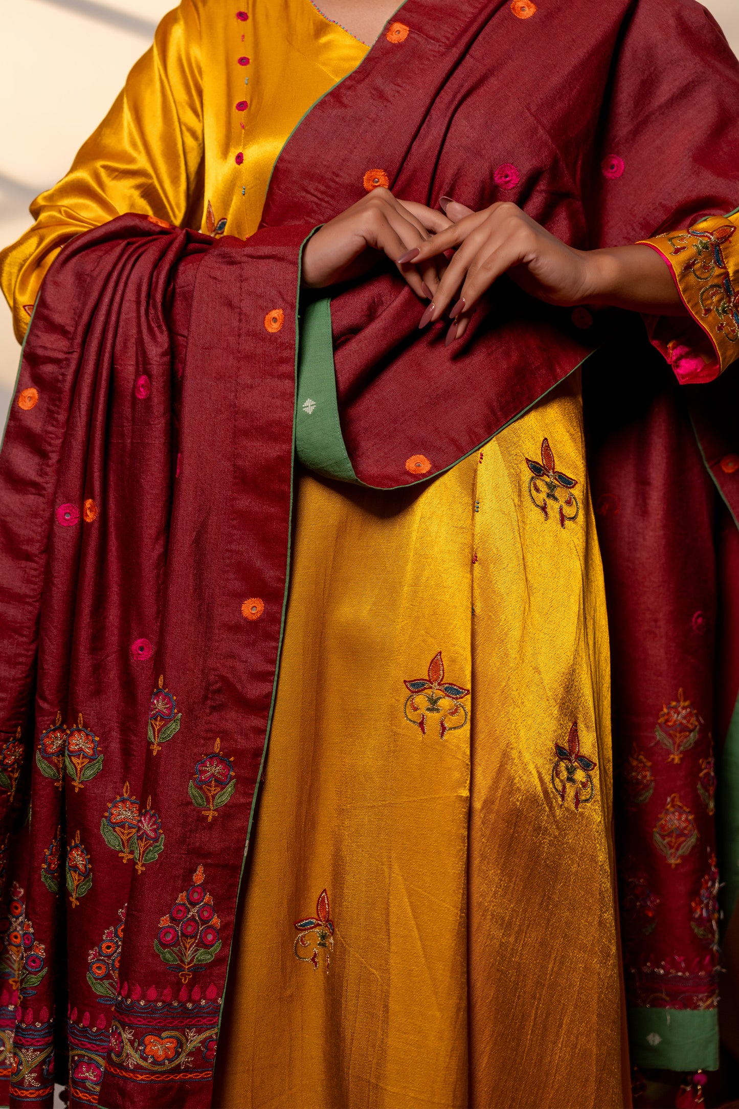 Handwoven Burgundy Dupatta With Exquisite Aari Embroidery