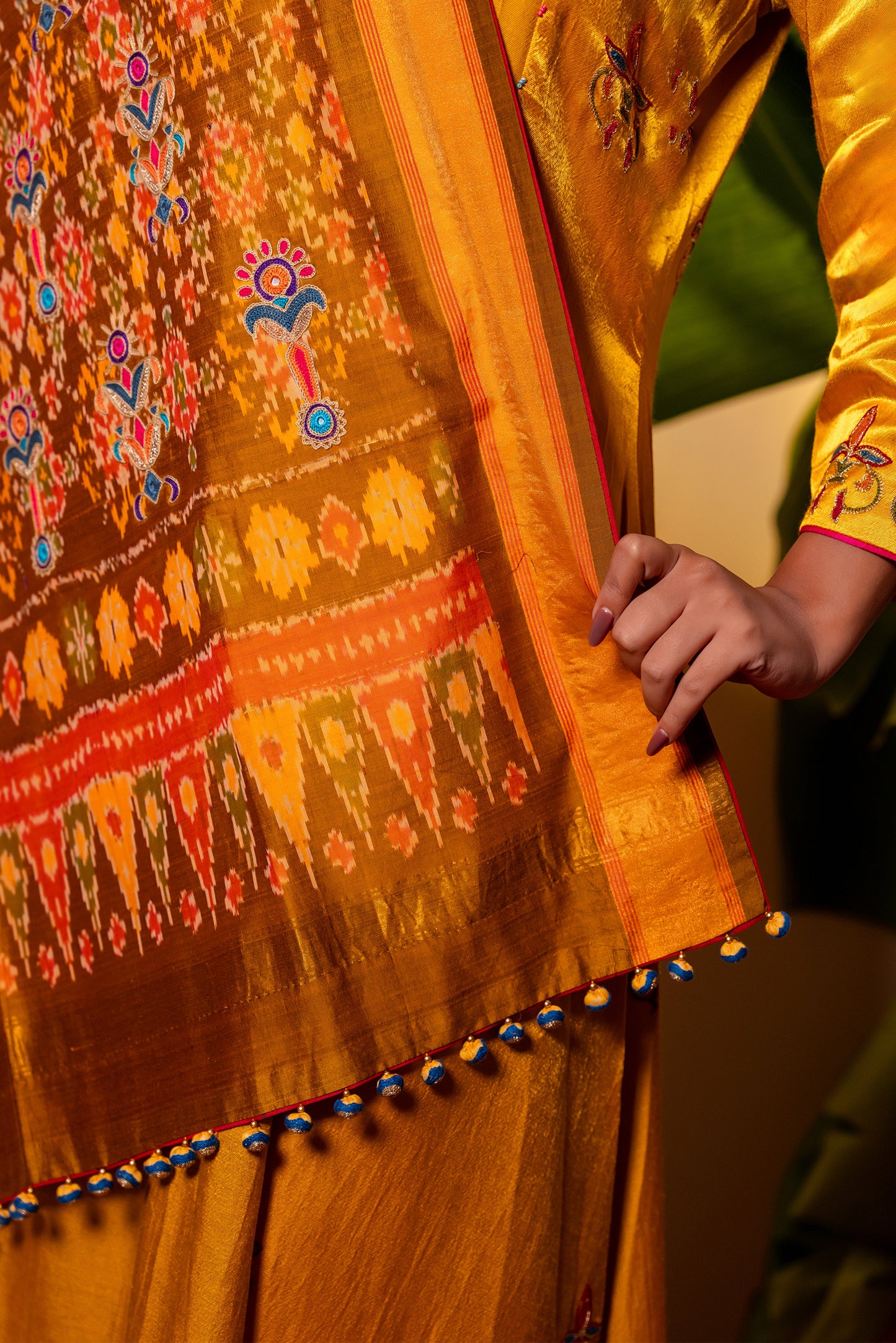 Mustard Patola Silk Dupatta – Lightweight Elegance, Heritage Artistry