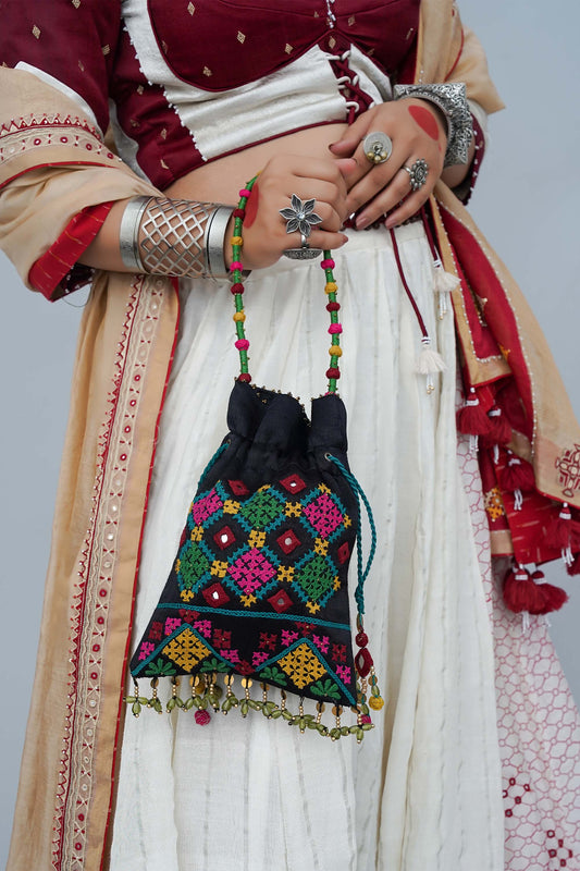 Black Rabari Squre Flat Potli