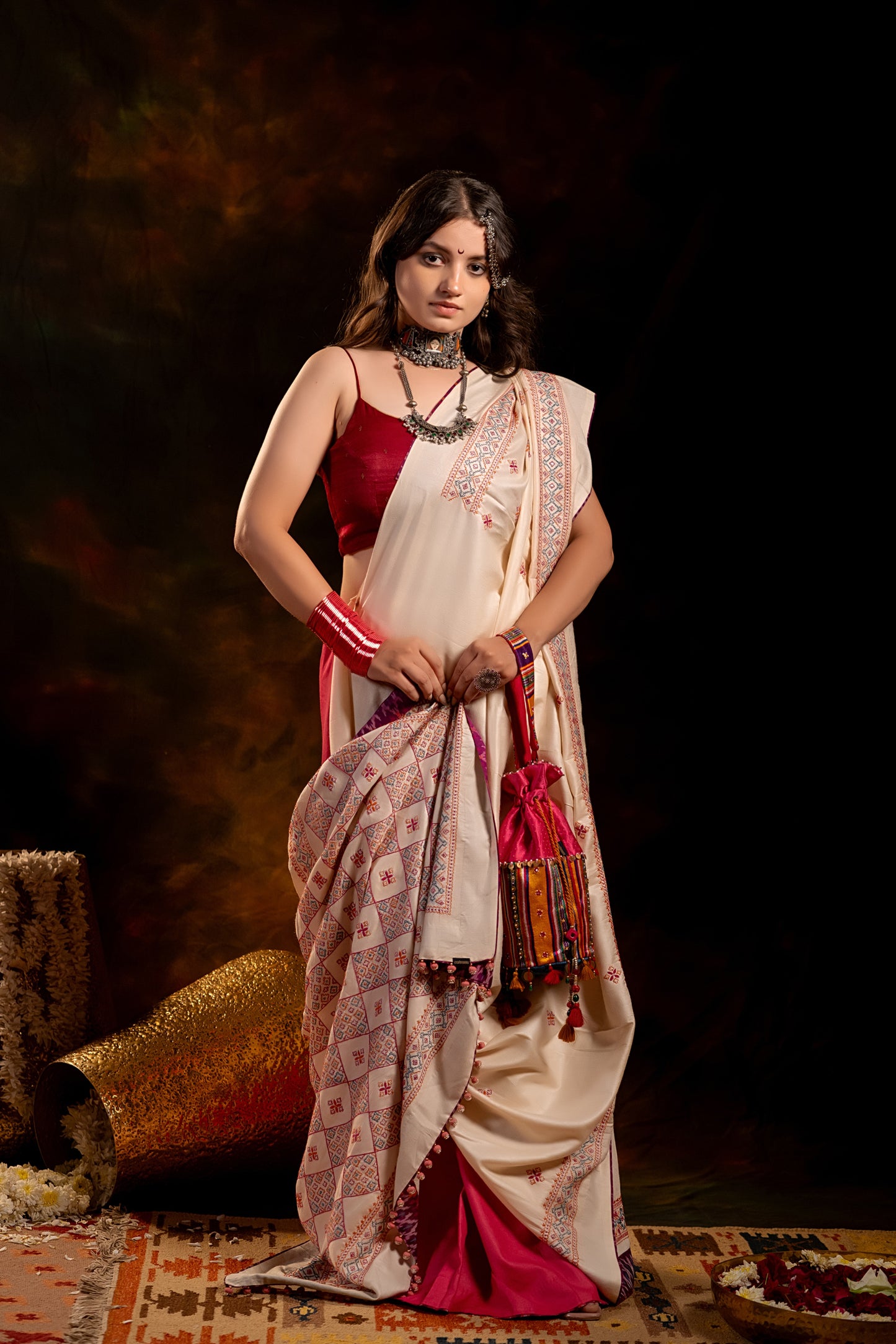 Handwoven White Satin Silk Saree With Dharwadi Motifs