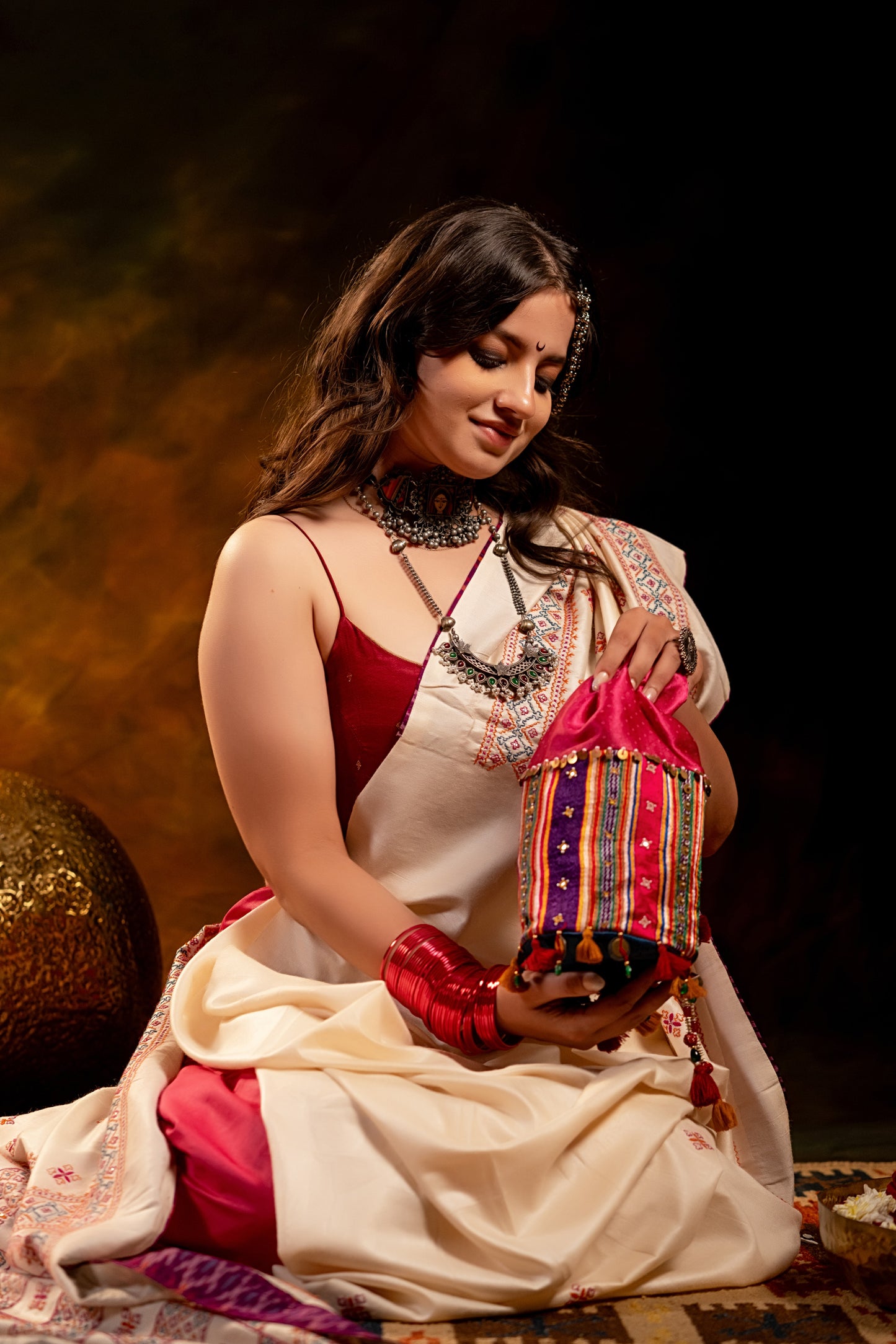 Handwoven White Satin Silk Saree With Dharwadi Motifs