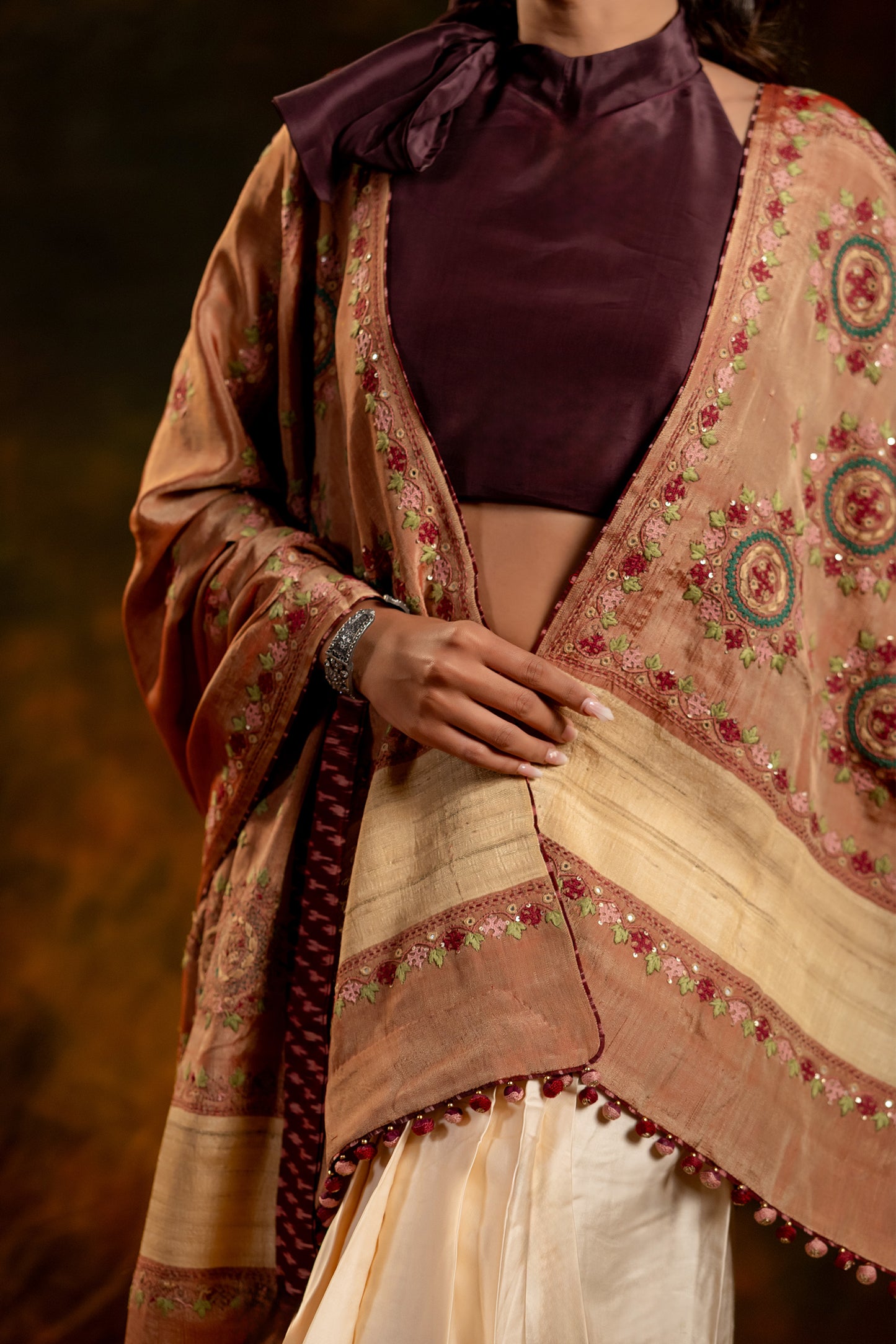 Pink Raw Silk Dupatta – Lightweight Elegance With Sadu Bharat Motifs
