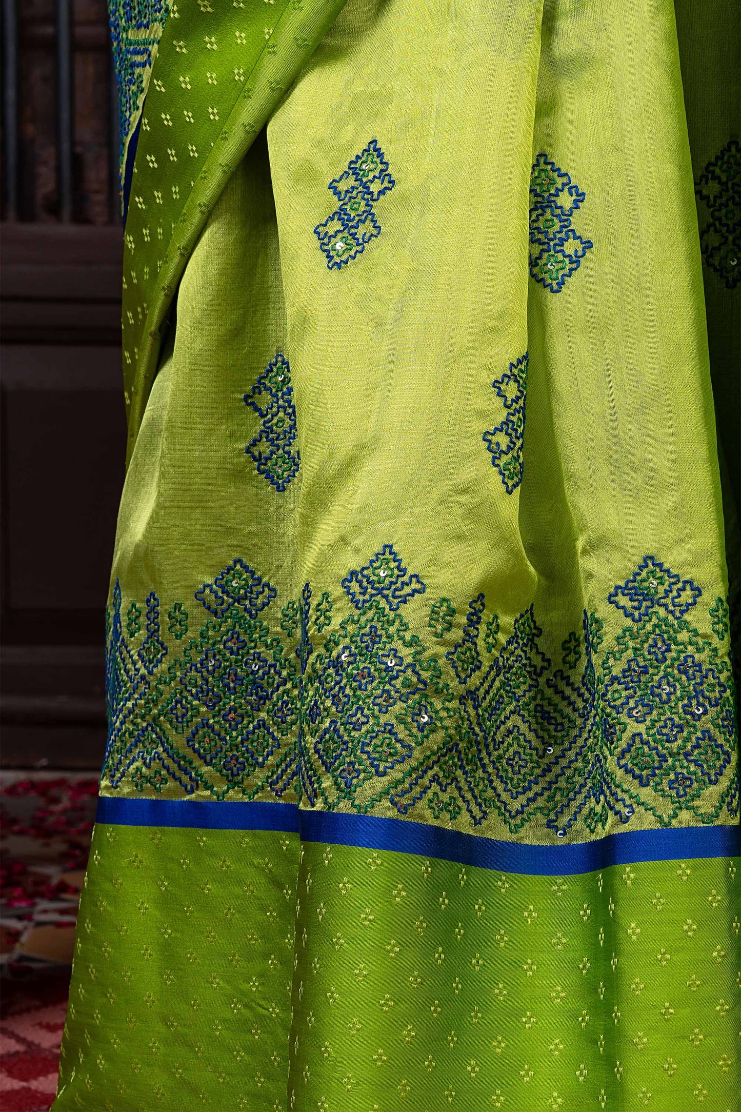 Handwoven Green Chanderi Silk Saree With Blue Highlights and Dharwadi Embroidery