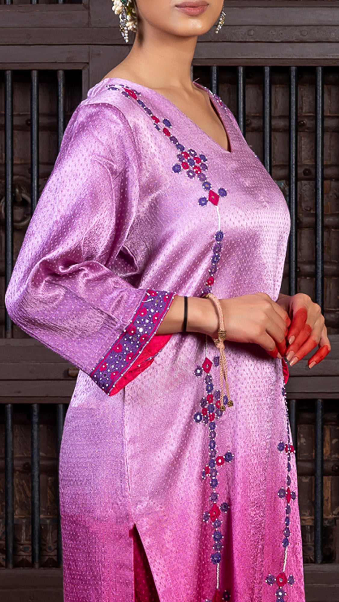Pink to Violet Mashru Kurta Set with Mirror-Embellished Rabari Work