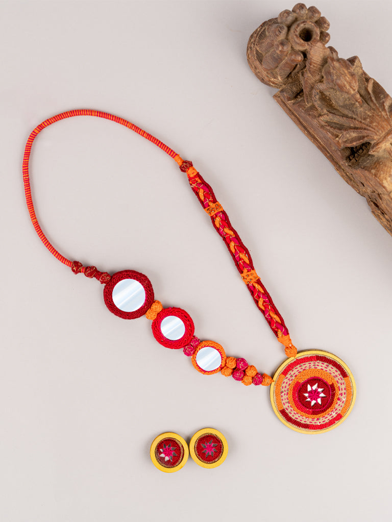 Red Mandala Necklace Set