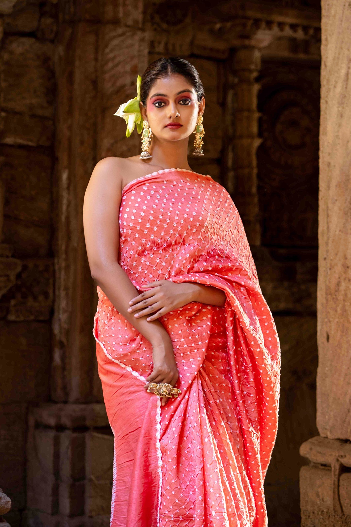 Bandhani Shibori Peach Saree With Tassels