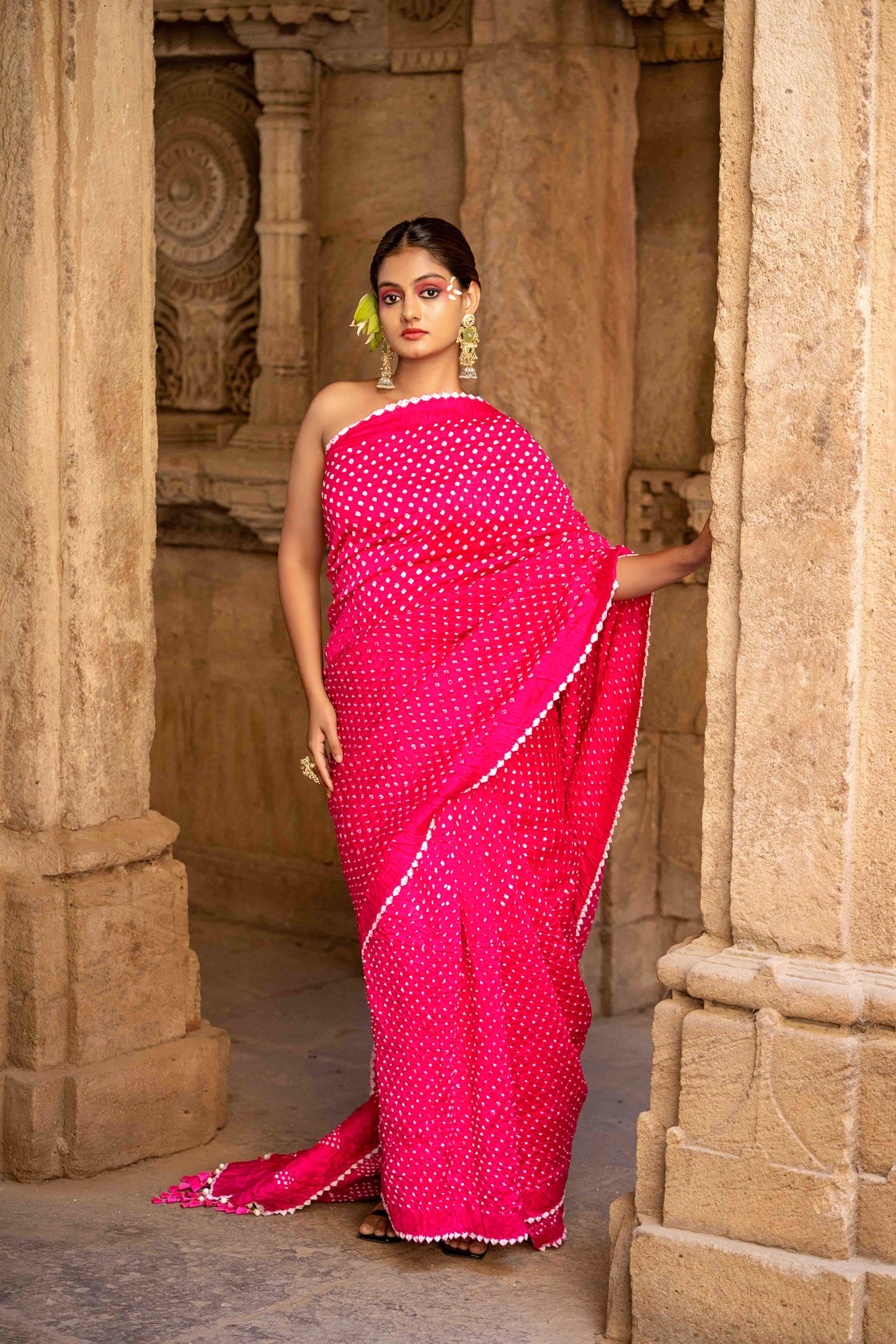 Pink Bandhej Saree Saree With Tassels