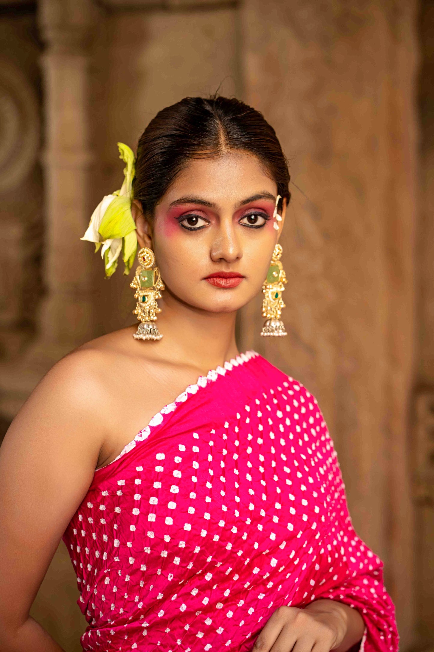 Pink Bandhej Saree Saree With Tassels