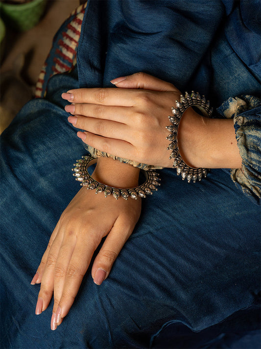Matka German Silver Bangles
