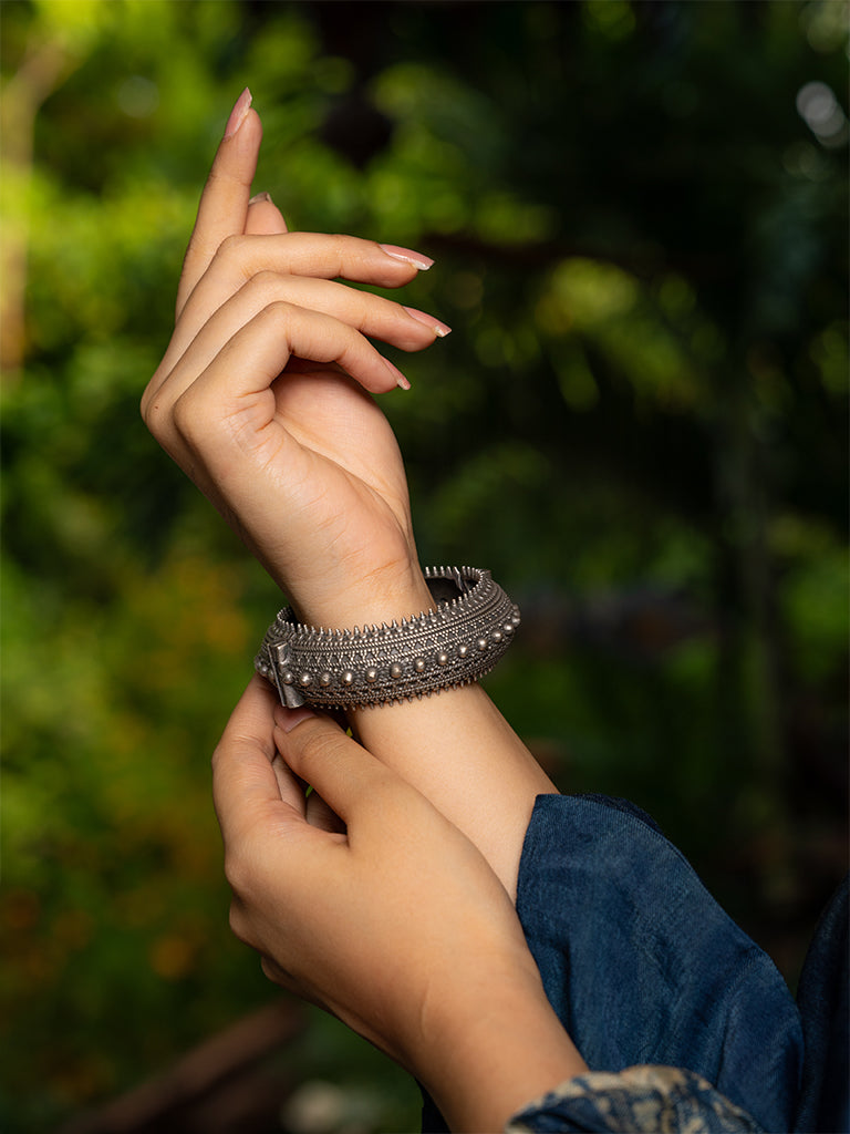 Mandala Oxidised Bangle