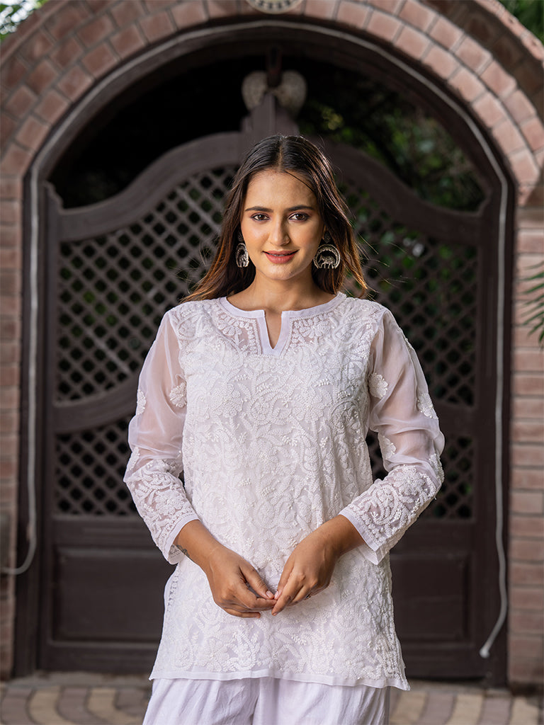 Chikankari Kurta With Sheer Sleeves