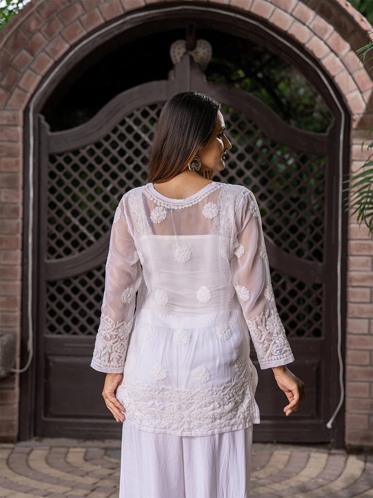 Chikankari Kurta With Sheer Sleeves