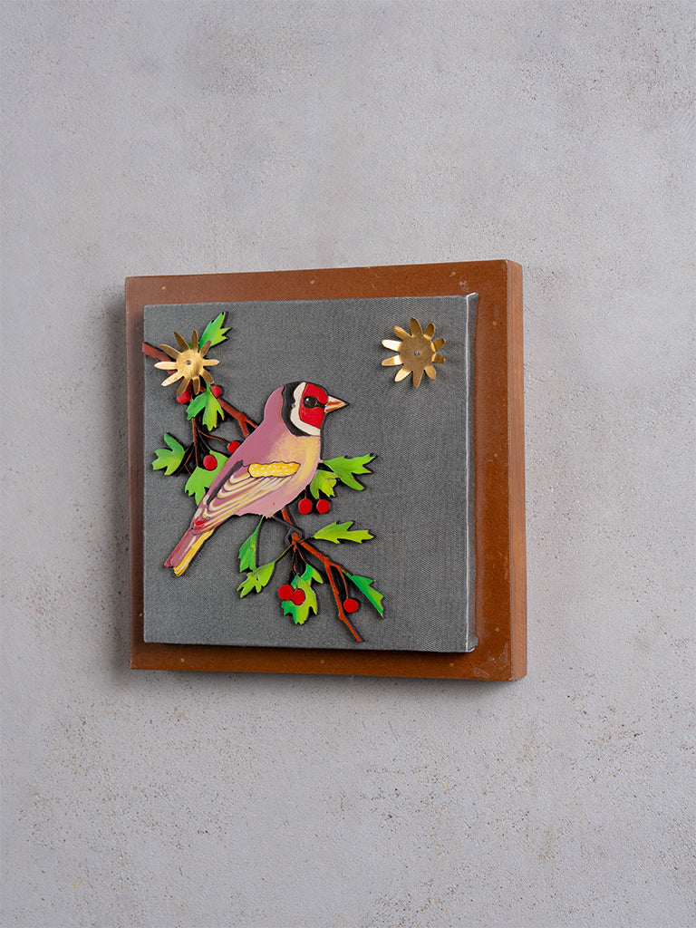 Finch Wall Frame
