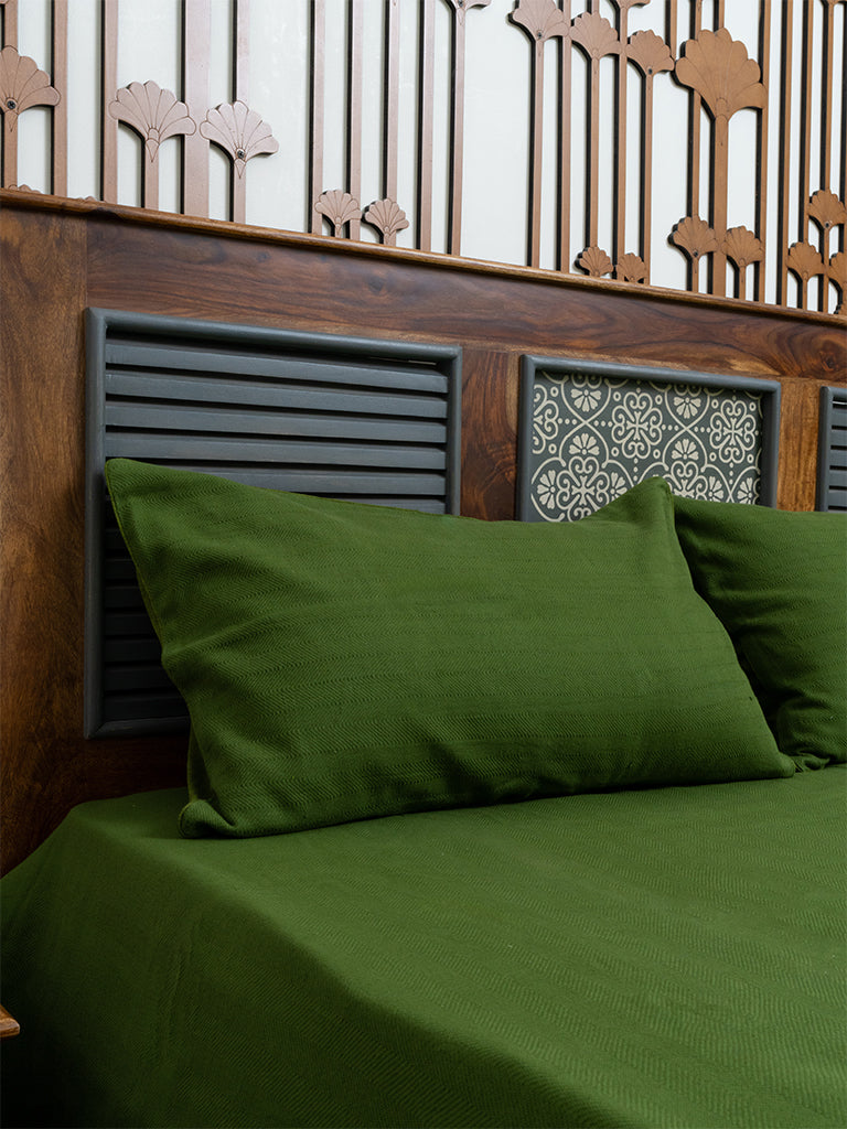 Subtle Elegance Bedsheet Set