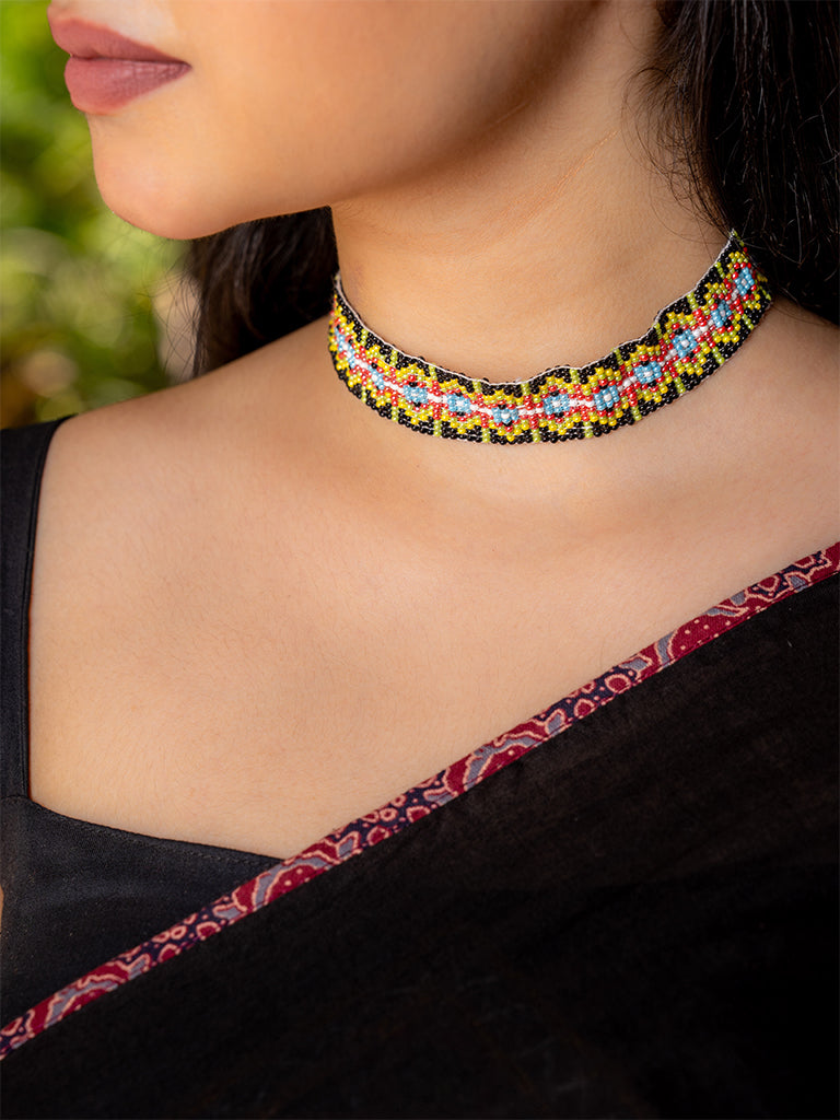 Braided thread beads choker