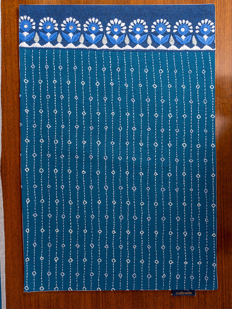 Traditional Sadu-bharat Hand Embroidered Runner Set