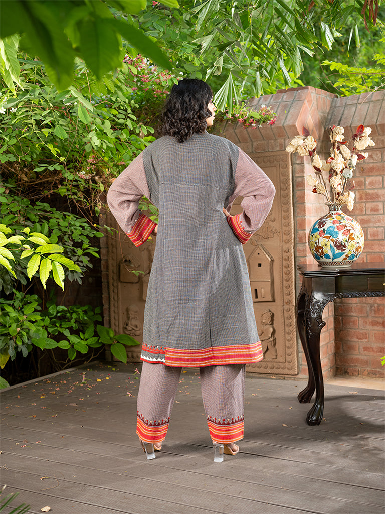Co-Ordset With Karnataka Weave And Applique