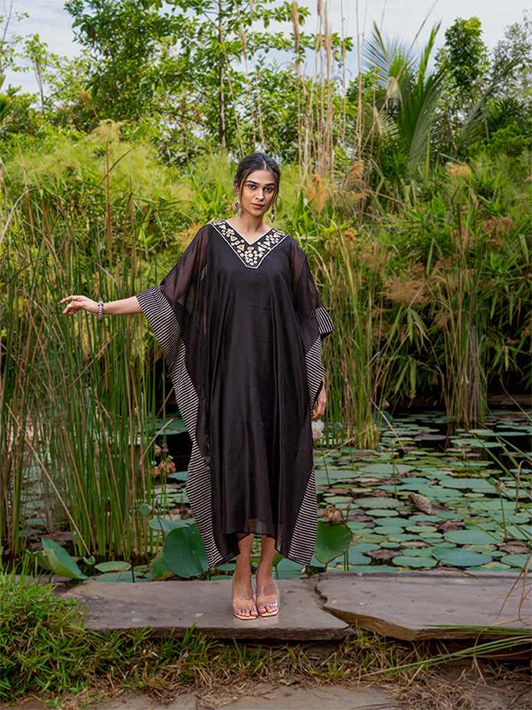 Mirror Work V-Neck Long Kaftan