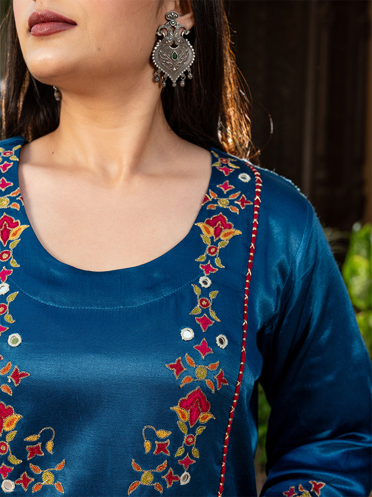 Mashru Kurta Set With Aari Work