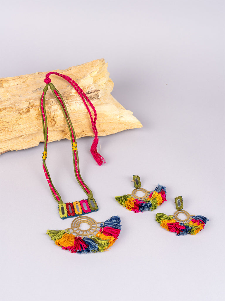 Brass With Mirror Multi Thread Necklace set