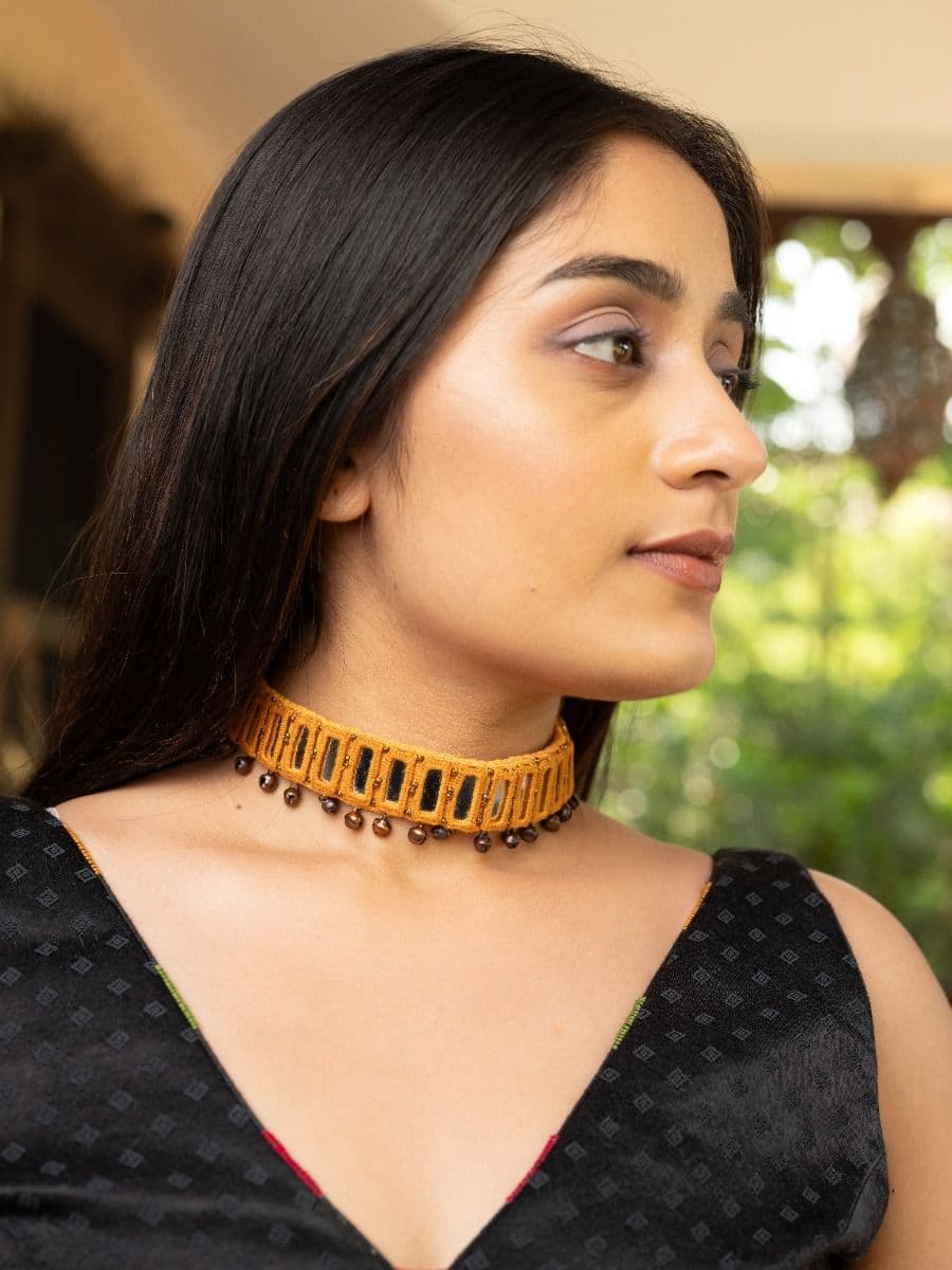 Mustard Rectangular Mirror Choker