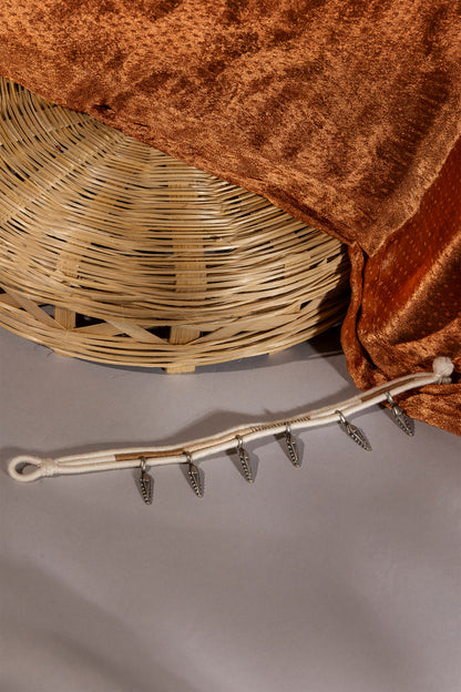 Ivory Oxidised Leaf Anklet