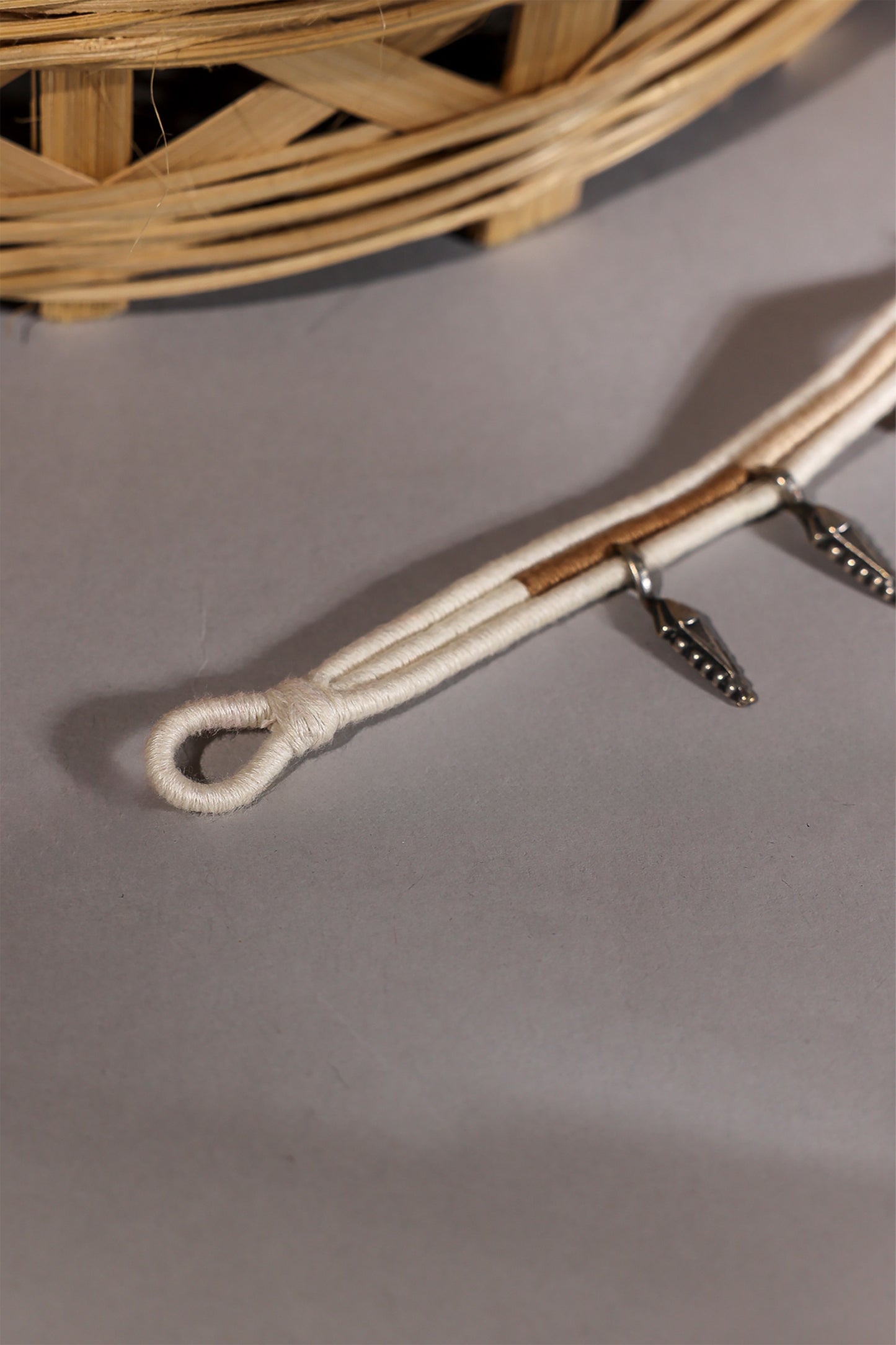 Ivory Oxidised Leaf Anklet
