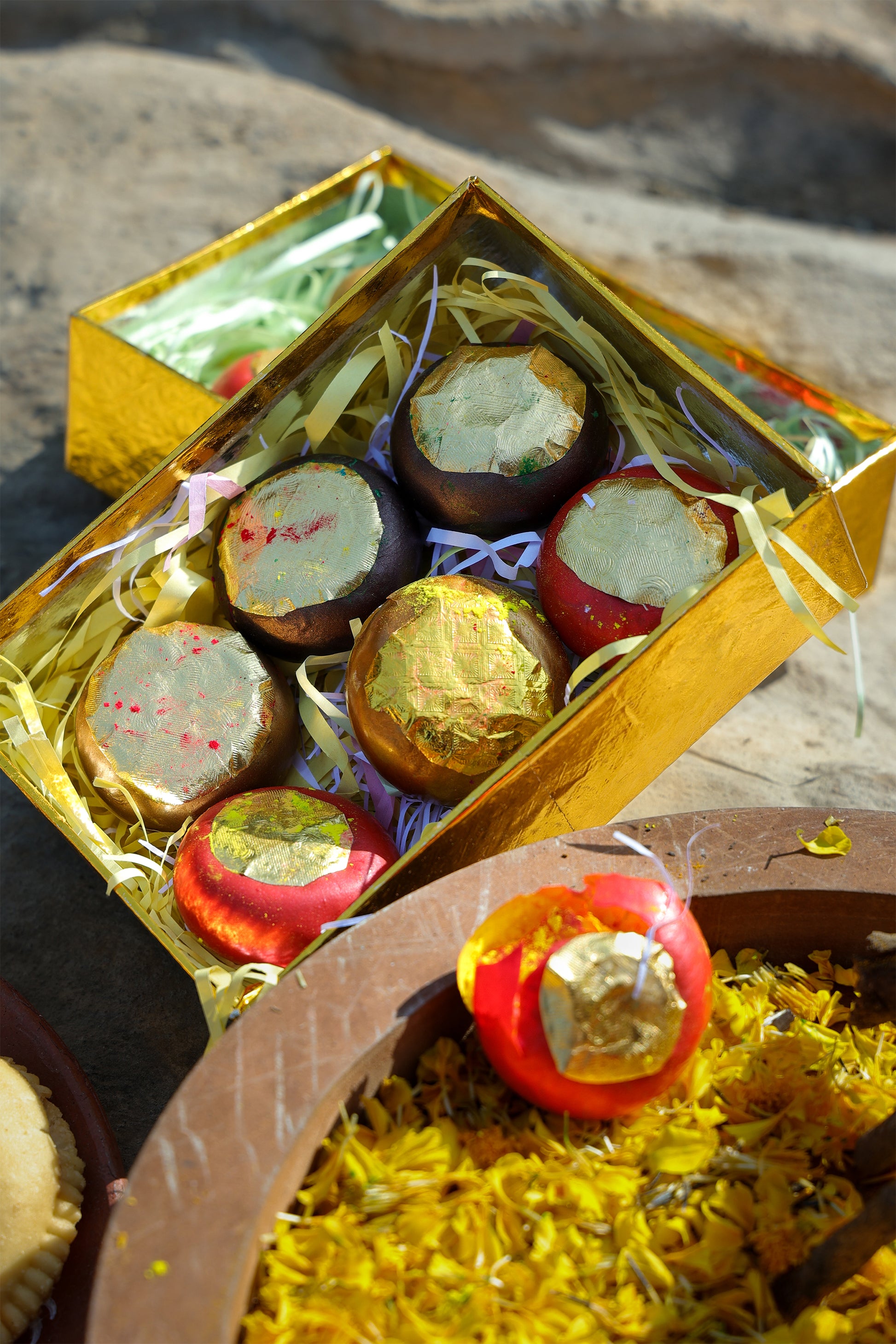  Gulal Gota In Festive Box