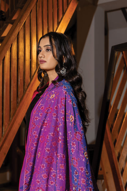 Pink Silk Dupatta with Aari Work