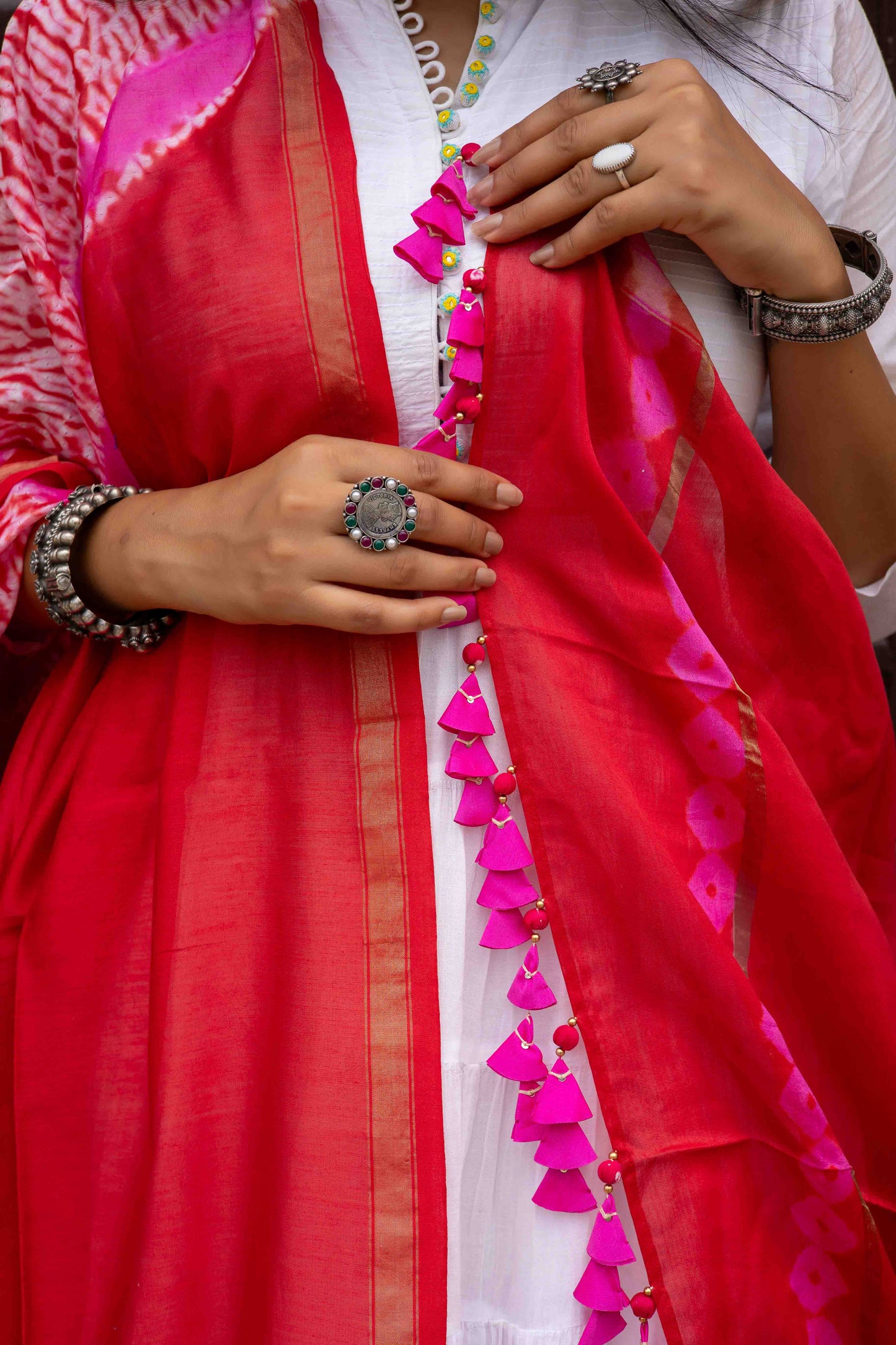 Red Laheriya Bandhani  Dupatta With Tassels