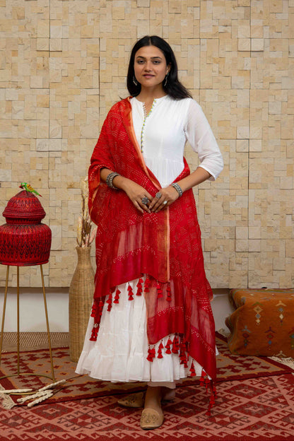 Bandhej Dupatta In Orange-red With Badla Work And Lined With Tassels
