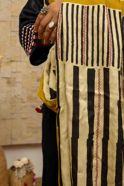 Cream dupatta with Black Block-printed patterns and Tassels