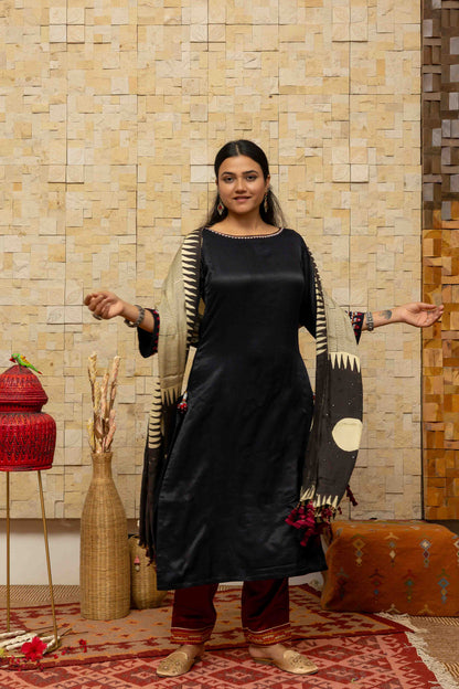 Cream and Black Block-printed Dupatta with Red Tassels