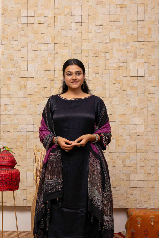 Vibrant Purple Ajrakh Bandhani Dupatta With Tassels