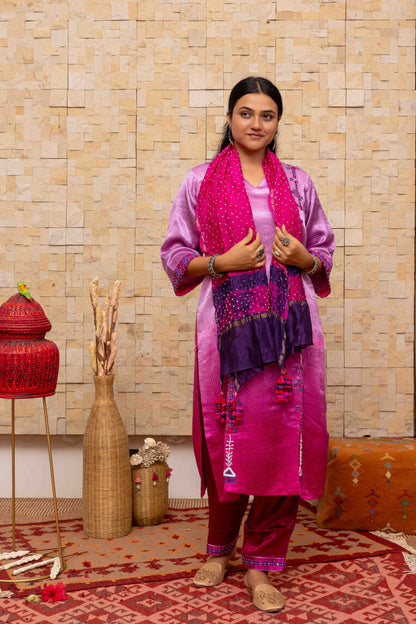 Bandhani Stole in a Contemporary Blue-Purple Color and Crafted Tassels