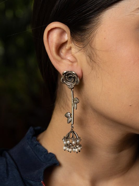 Rosette Oxidised Earring