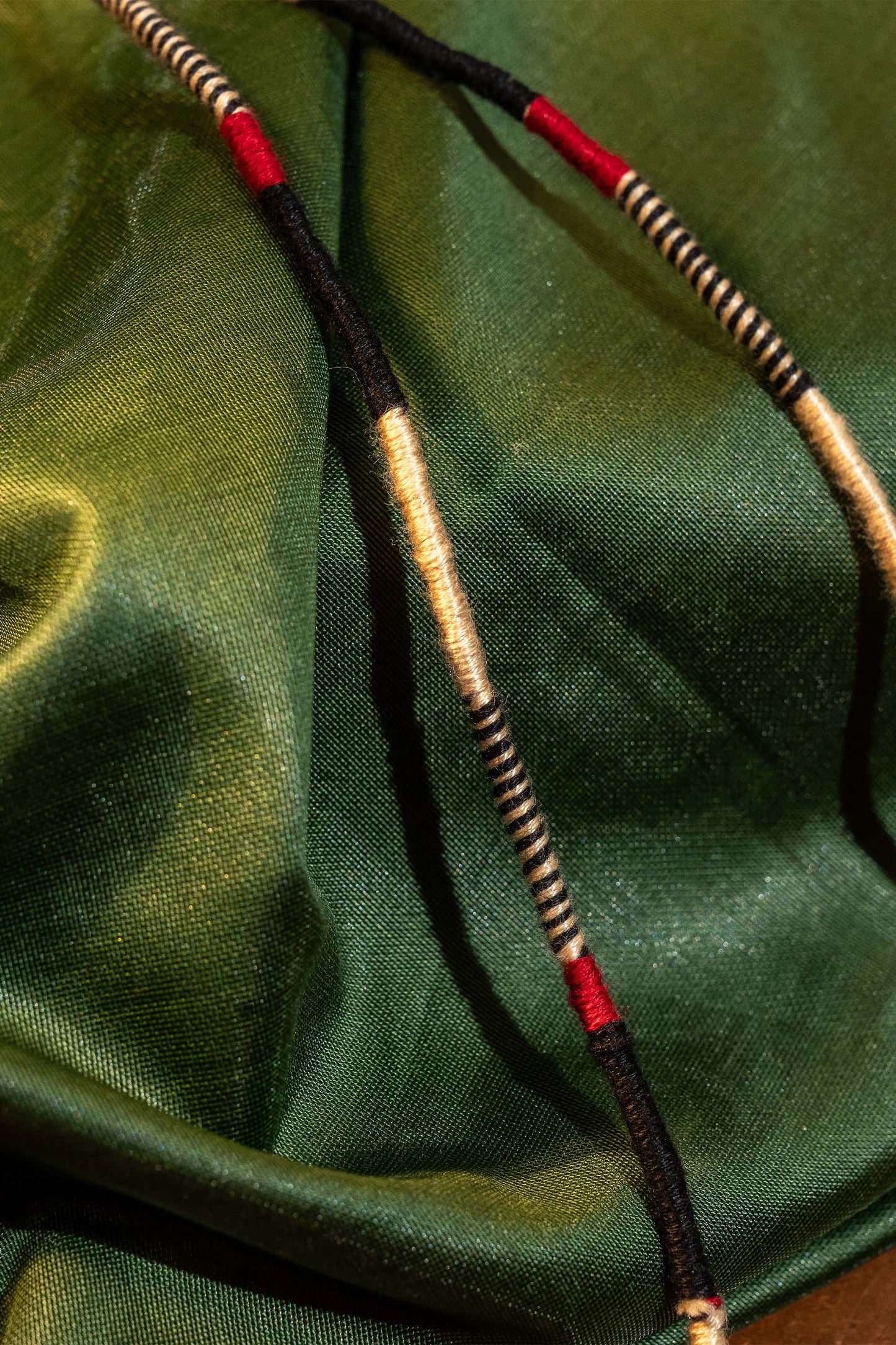 Black Madaliyu Pendant