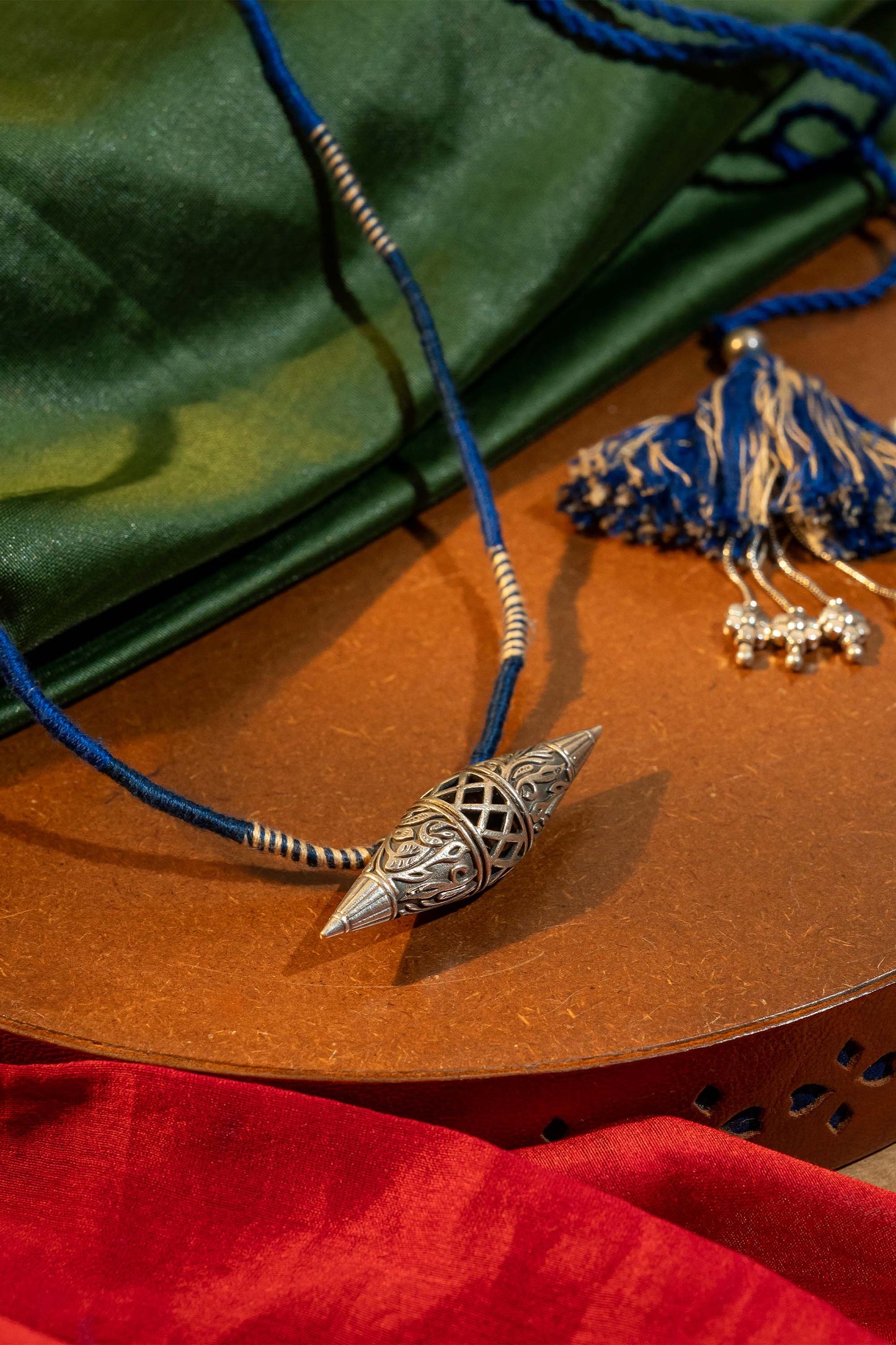 Blue Madaliyu Pendant