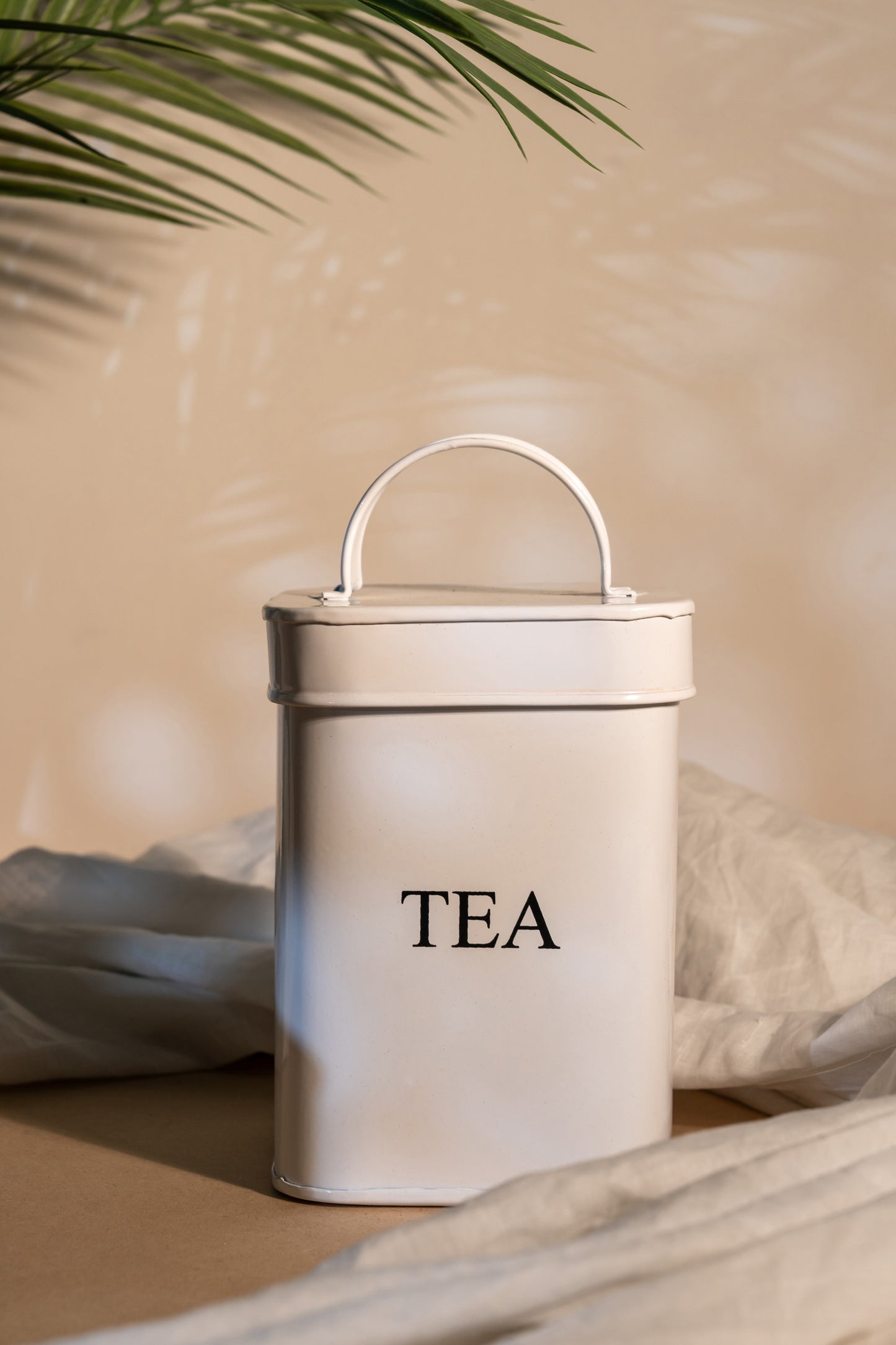 White Aluminum Tea Box