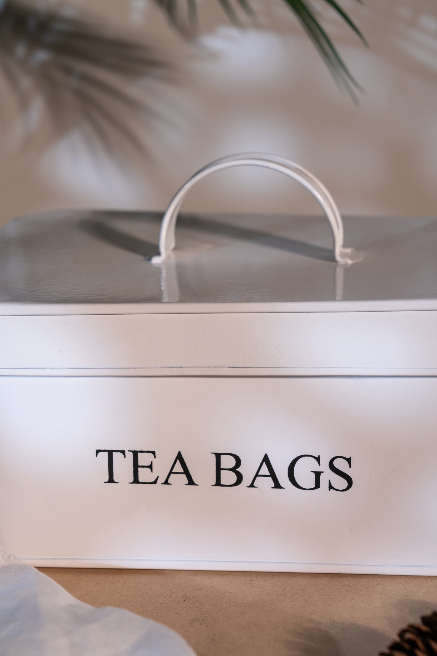 White Aluminium Casted Tea Bags Box