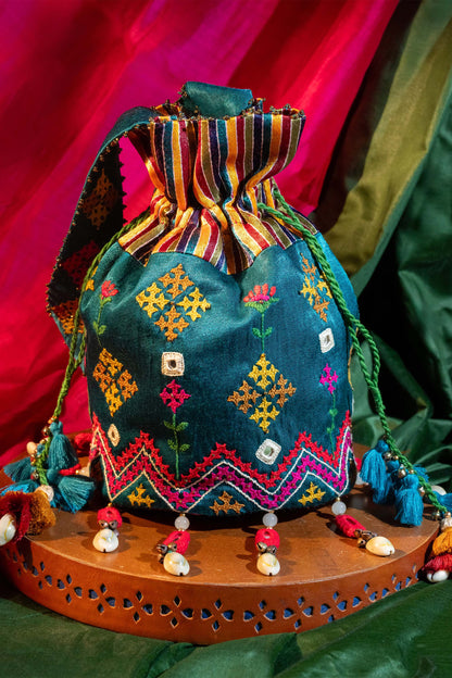Mint Flower Rabari Ivory Potli