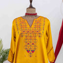 Yellow embroidered kurta set by Craftroots