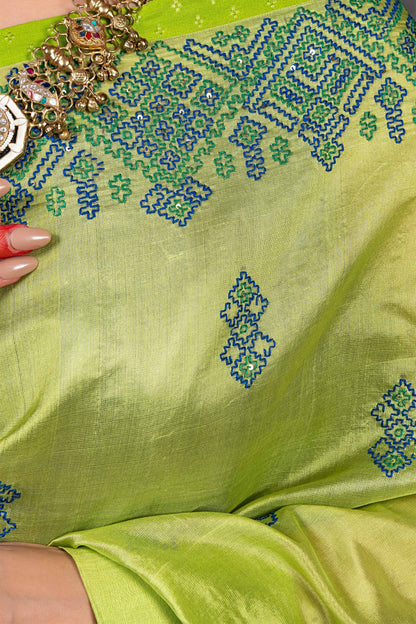 Handwoven Green Chanderi Silk Saree With Blue Highlights and Dharwadi Embroidery