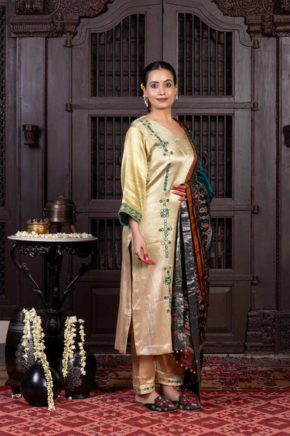 Handcrafted Deep Green Patola Silk Dupatta With Khat Embroidery