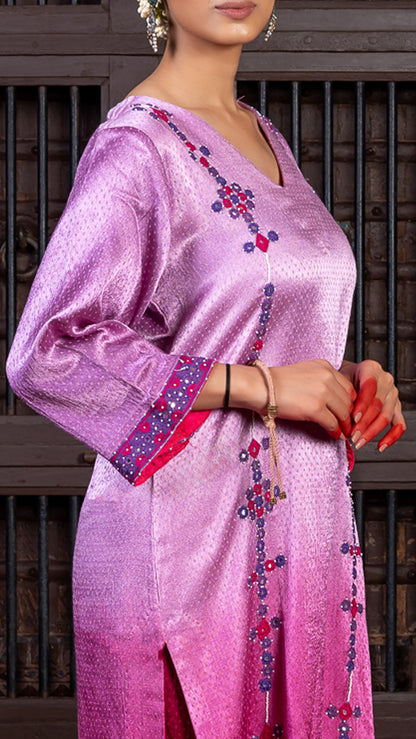 Pink to Violet Mashru Kurta Set with Mirror-Embellished Rabari Work