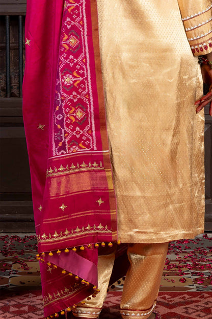 Handcrafted Pink Patola Silk Dupatta With Khat Embroidery