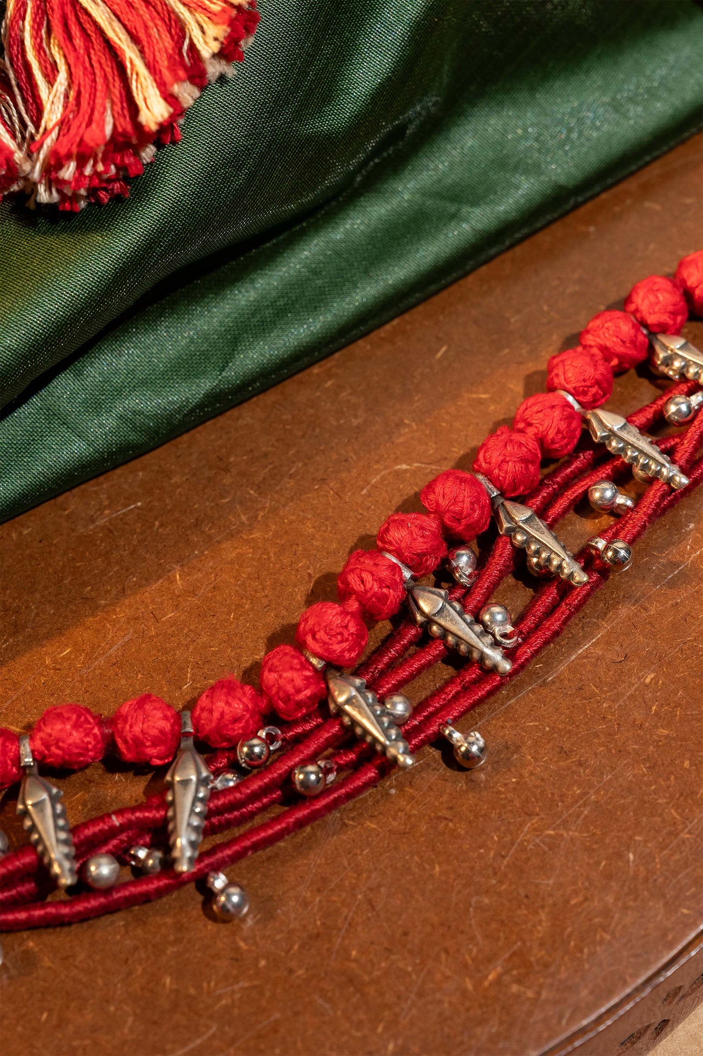 Red Layered Baju Bandh