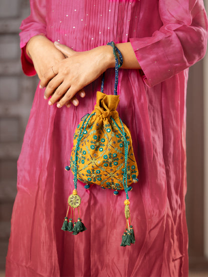 Mustard Sitara Rabari Potli